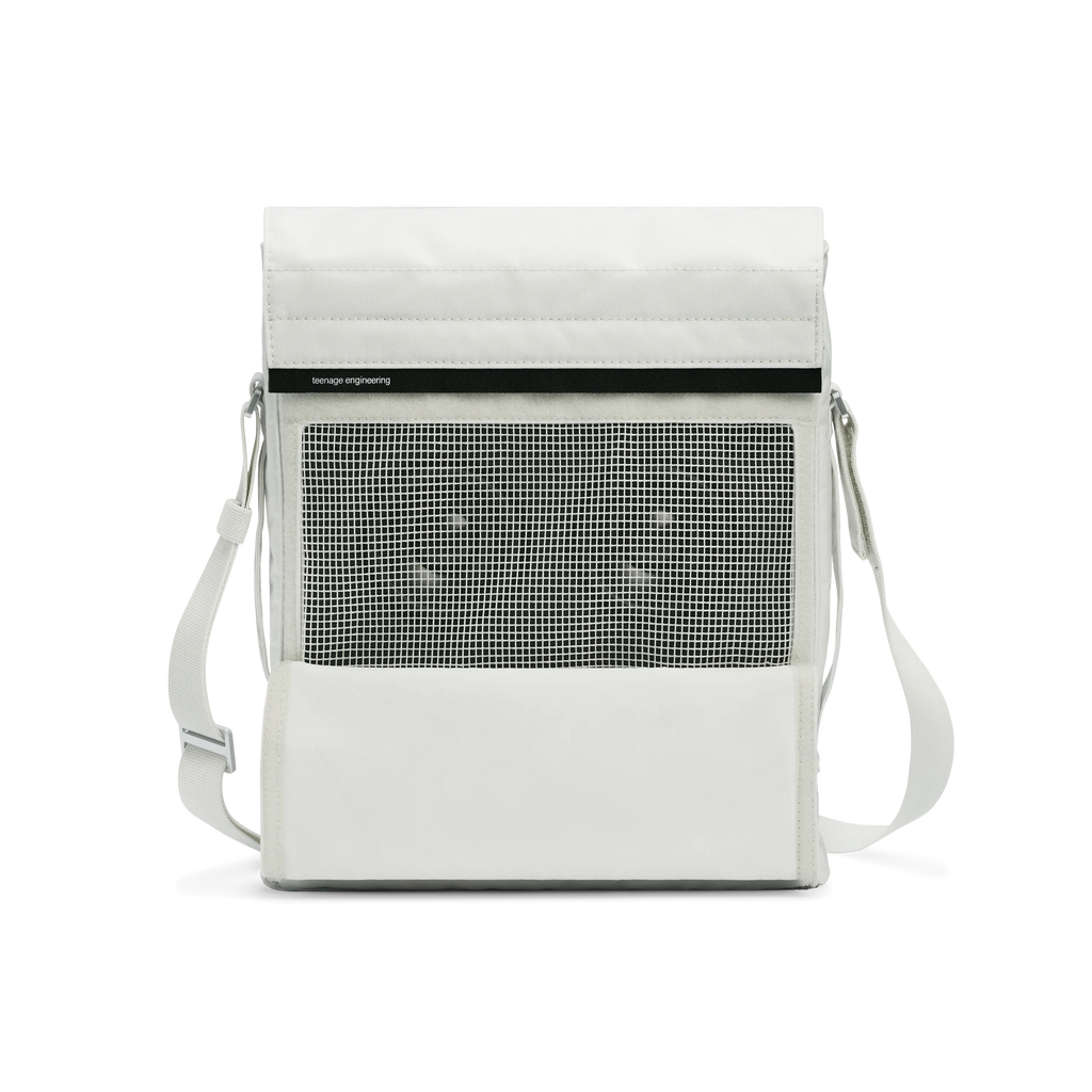 Teenage Engineering field OB-4 bag white