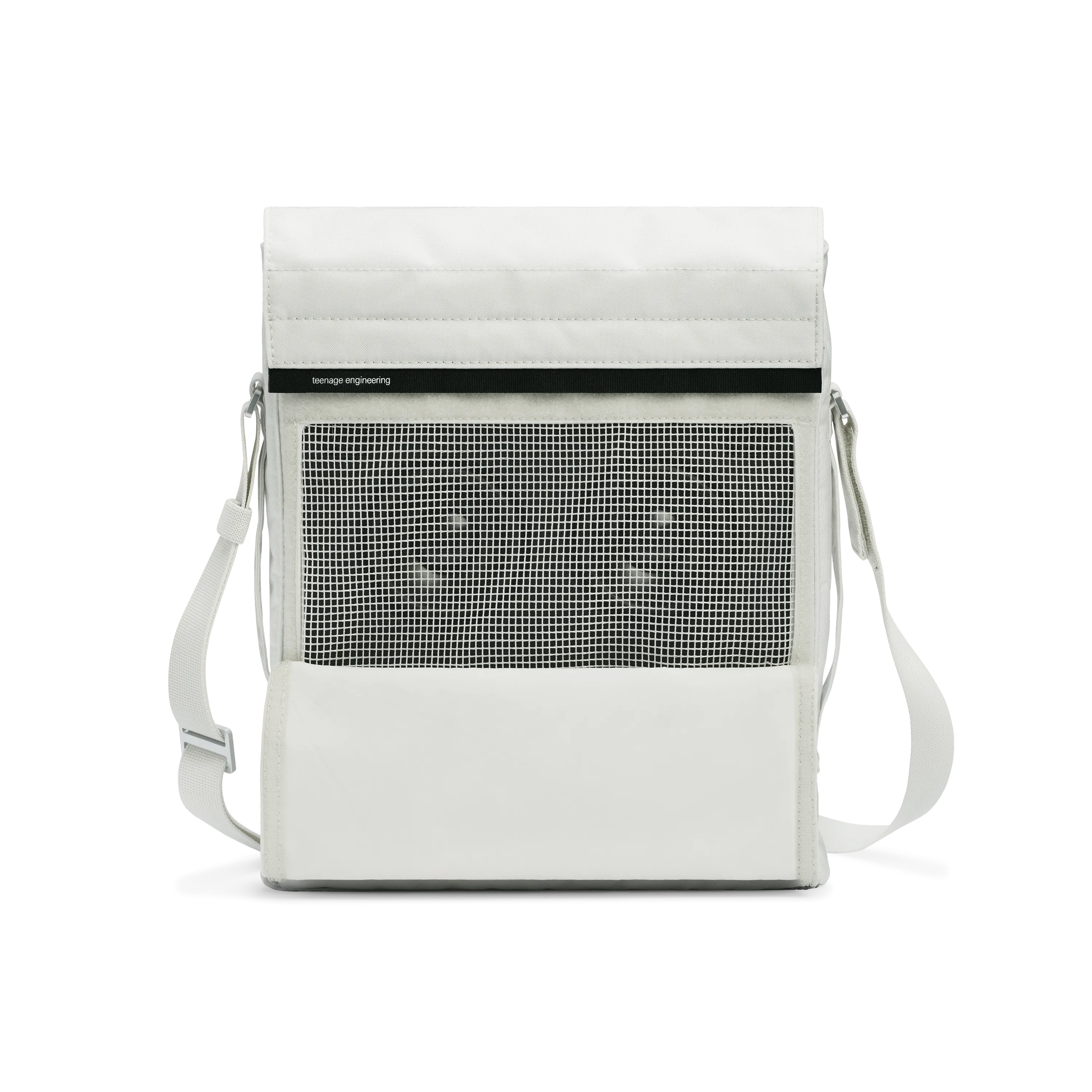 Teenage Engineering field OB-4 bag white