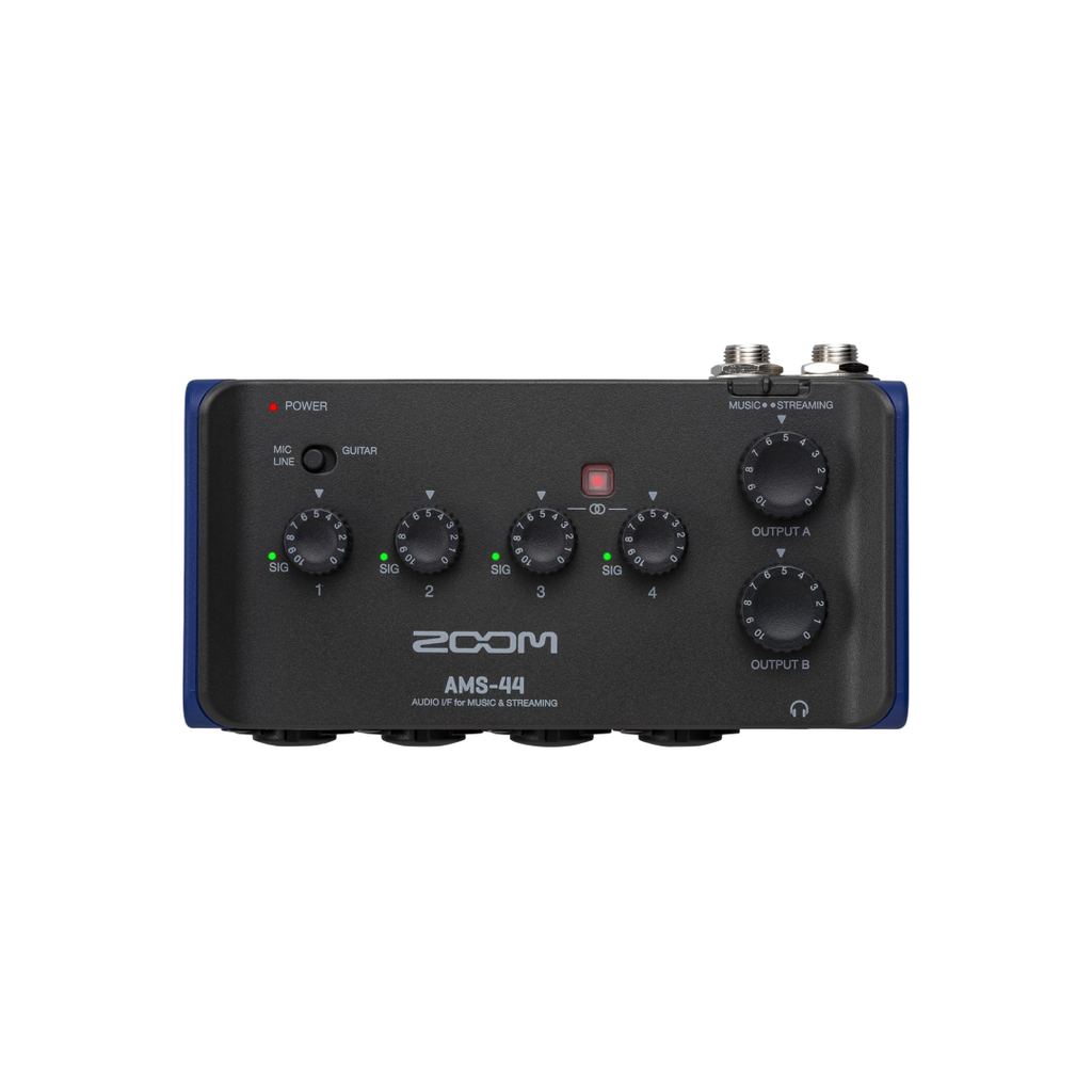 Zoom AMS-44