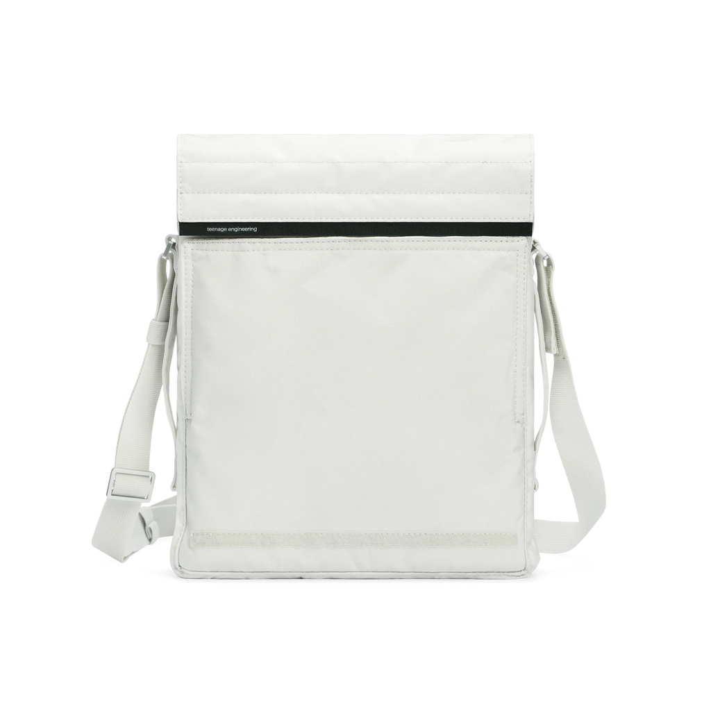 Teenage Engineering field OB-4 bag white